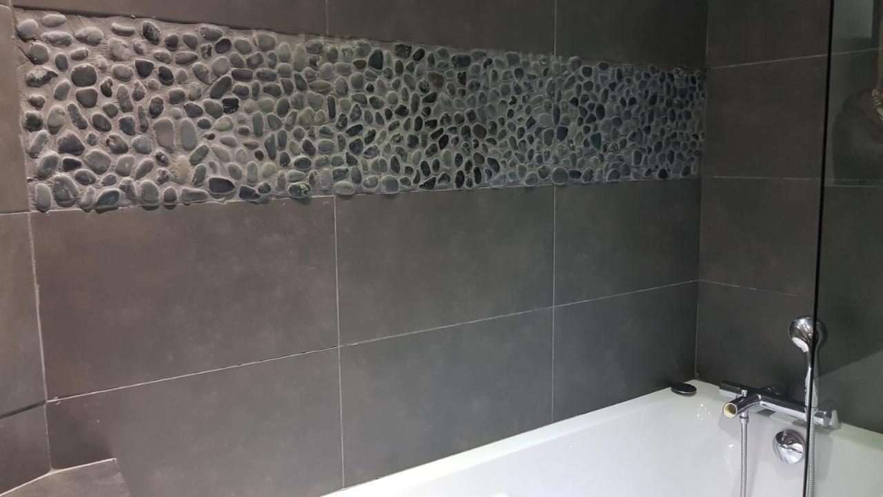 Appartement Le Saint Nazaire - Les Balcons de la Cité Carcassonne Extérieur photo